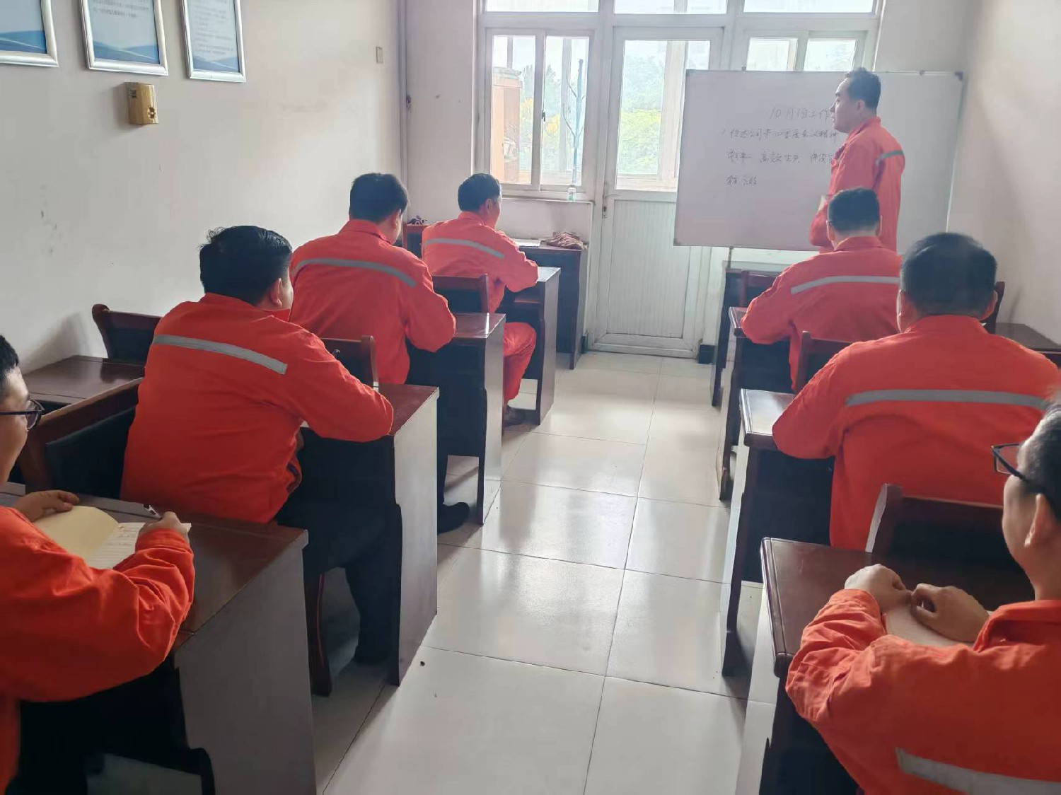 東大煤礦開展兼職救護隊冬季訓練